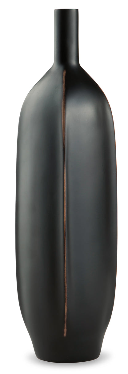 Rhaveney Vase 15"