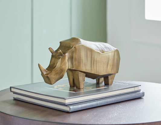 Ashley Gentwell Sculpture - alternate view