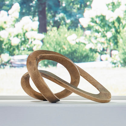 Ashley Dunnruck Sculpture