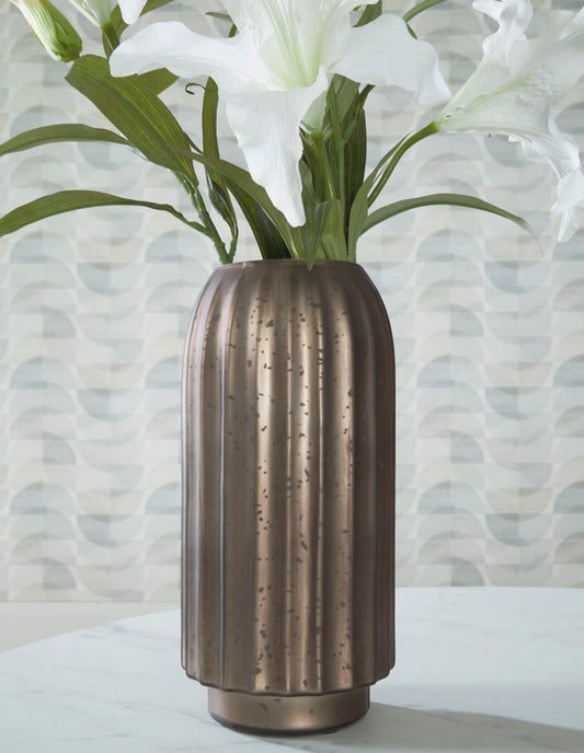 Ashley Briarcott Vase - alternate view