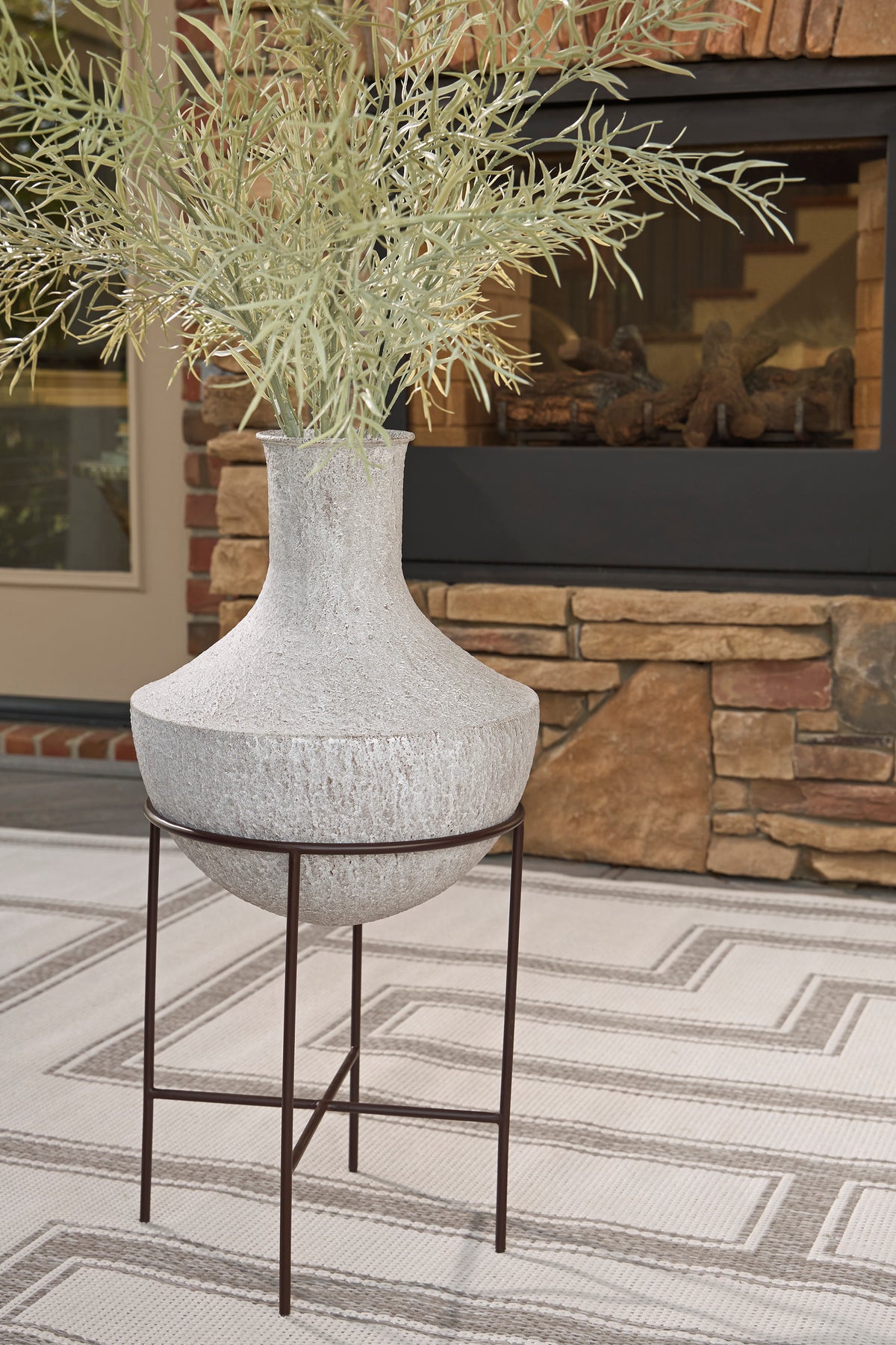 Ashley Estonbank Vase