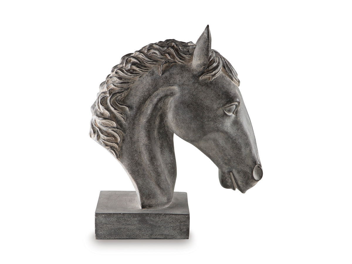 Ashley Carnlow Sculpture
