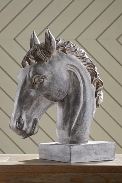 Ashley Carnlow Sculpture
