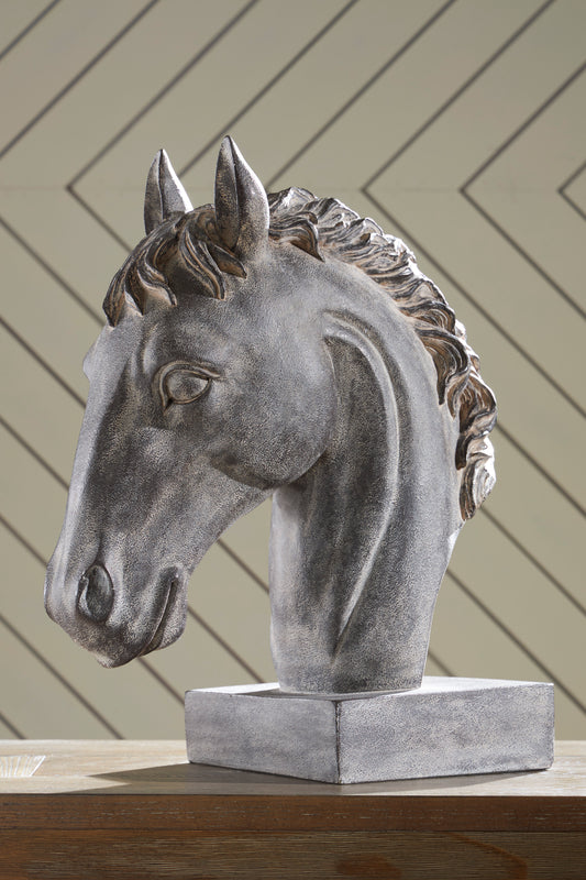 Ashley Carnlow Sculpture - alternate view