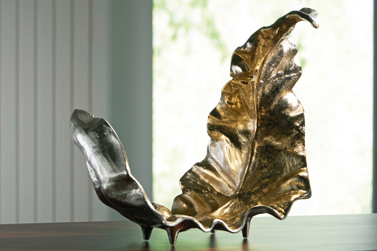 Ashley Darinsen Sculpture