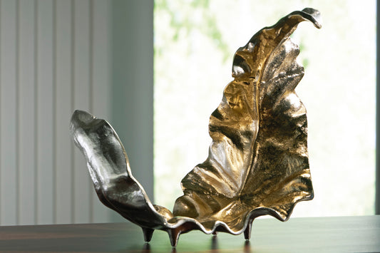 Ashley Darinsen Sculpture - alternate view