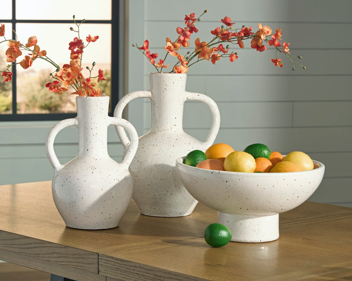 Ashley Dallinworth Vase