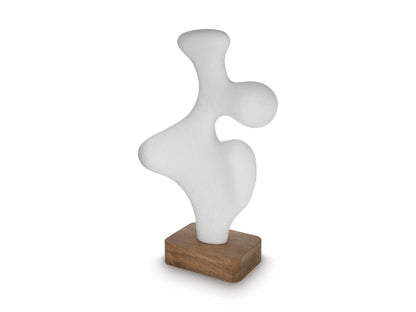 Ashley Lavarsen Sculpture