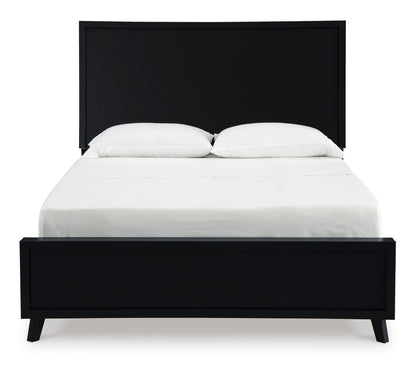 Ashley Danziar Panel Bed with Framed Panel Footboard