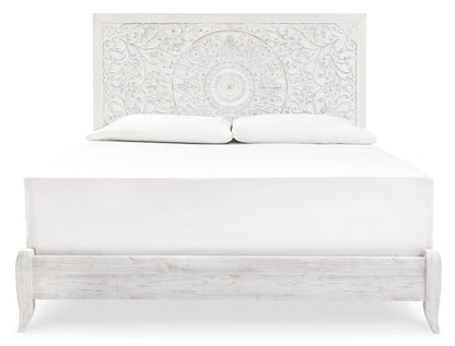 Paxberry Panel Bed