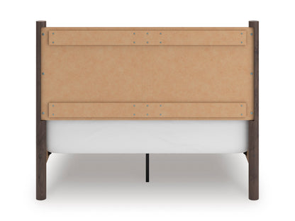 Cadmori Panel Bed