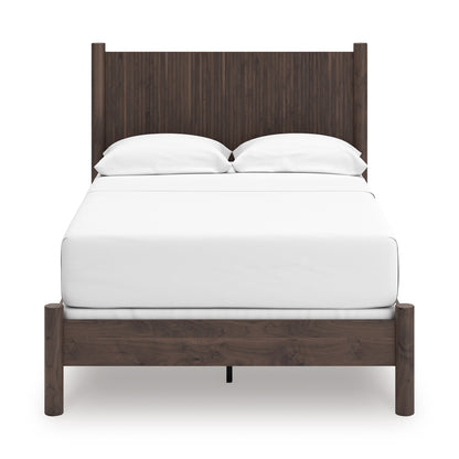 Cadmori Panel Bed