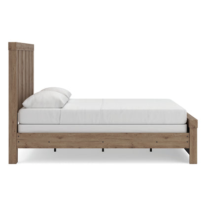 Garistyn Panel Bed