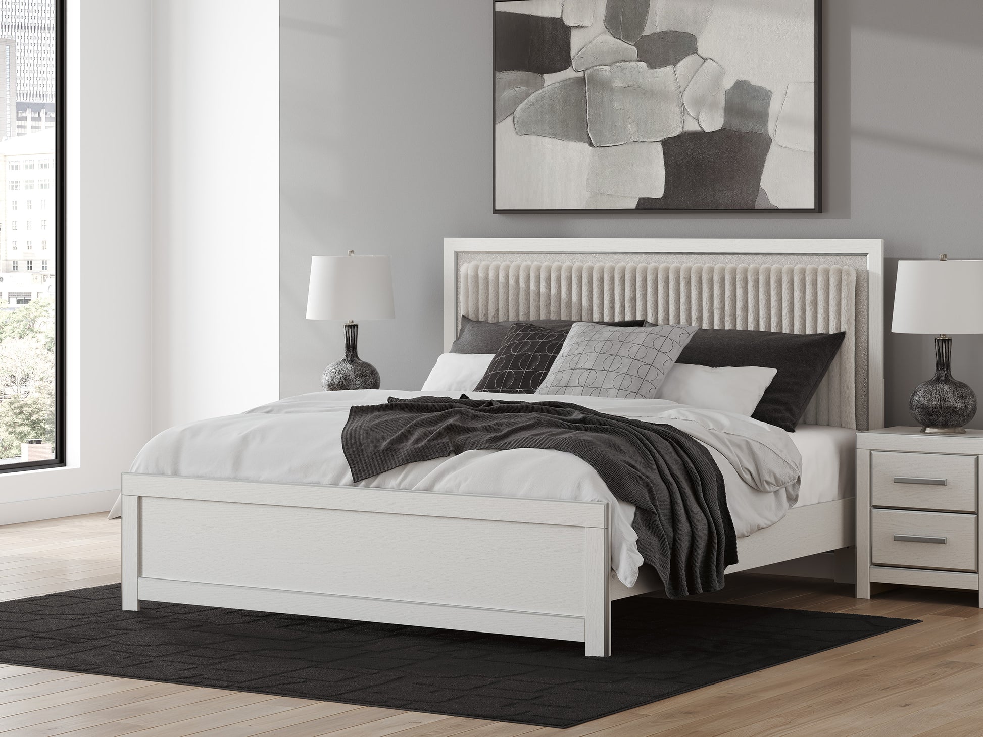 Birmonton Upholstered Panel Platform Bed