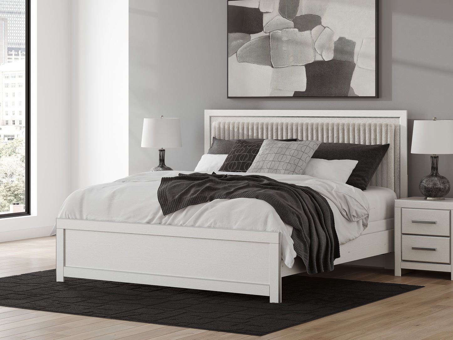 Birmonton Upholstered Platform Bed