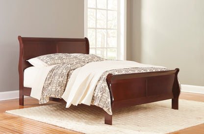 Ashley Alisdair Sleigh Bed