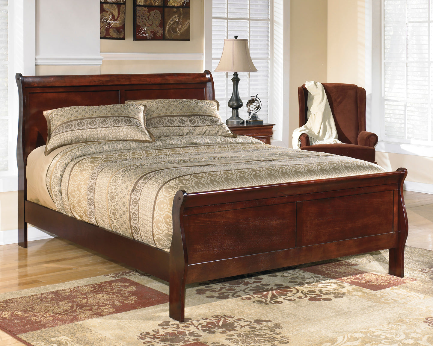 Ashley Alisdair Sleigh Bed California King