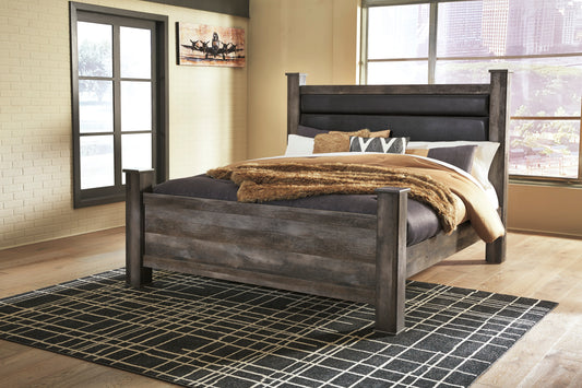 Wynnlow Upholstered Poster Bed - alternate view