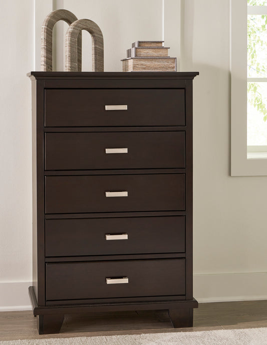 Covetown Chest of Drawers - alternate view