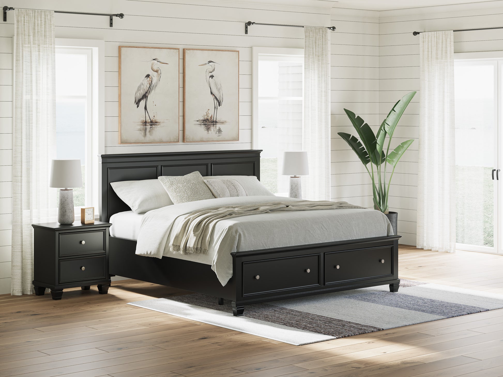 Ashley Lanolee Panel Storage Bed