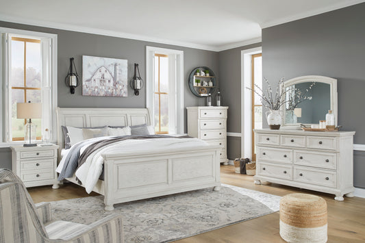 Robbinsdale 5-Piece Panel Bedroom Set