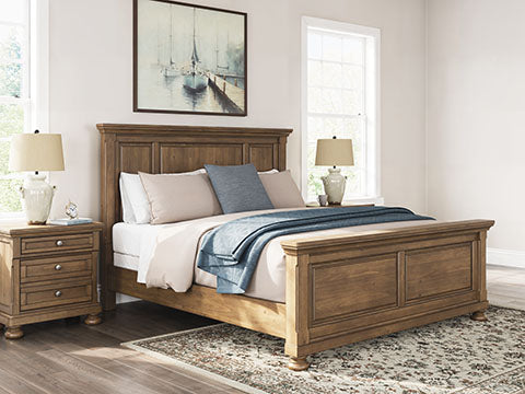 Vandenmore Panel Bed