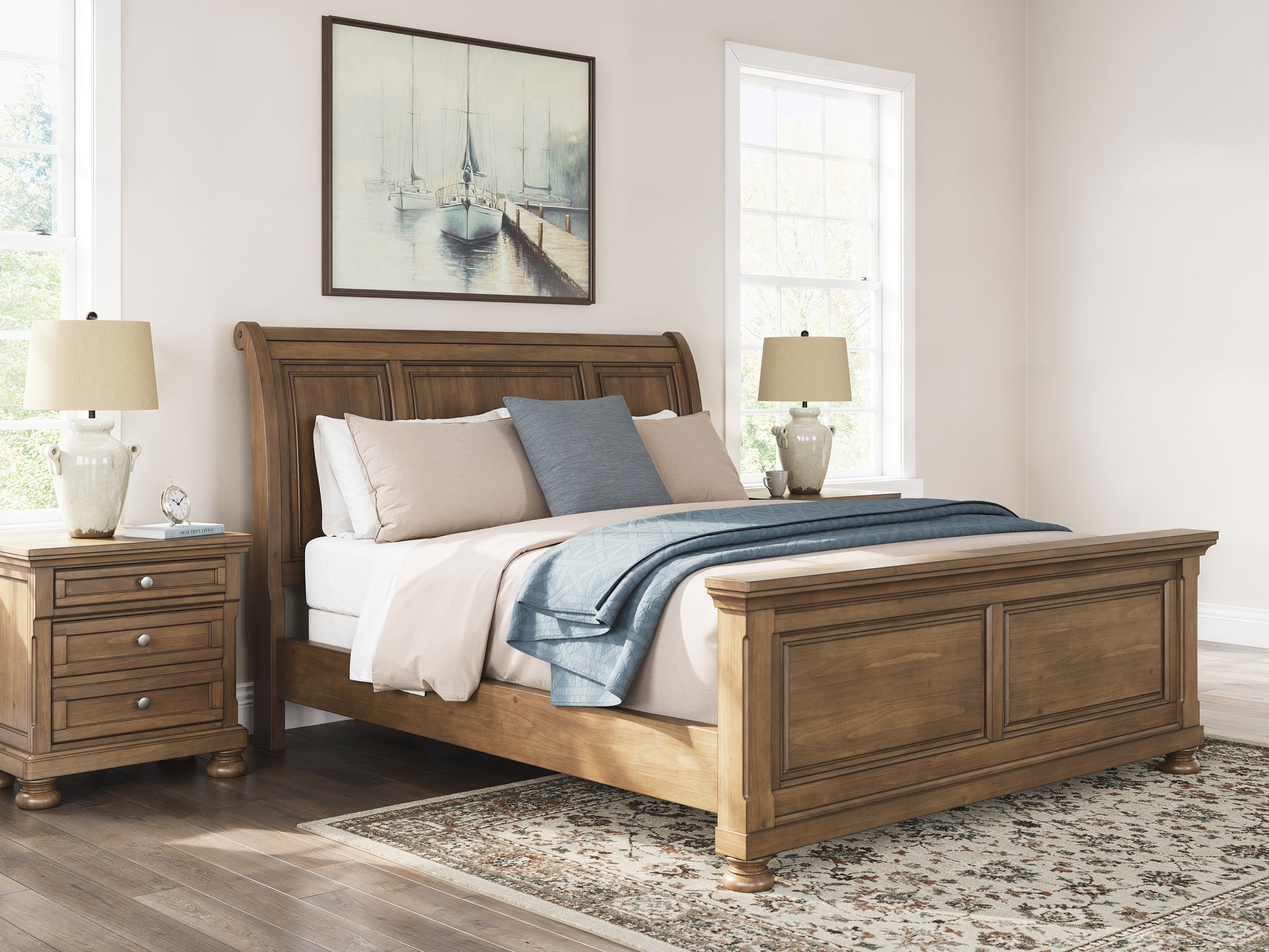 Vandenmore Sleigh Bed