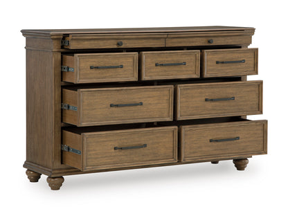 Waynely Dresser