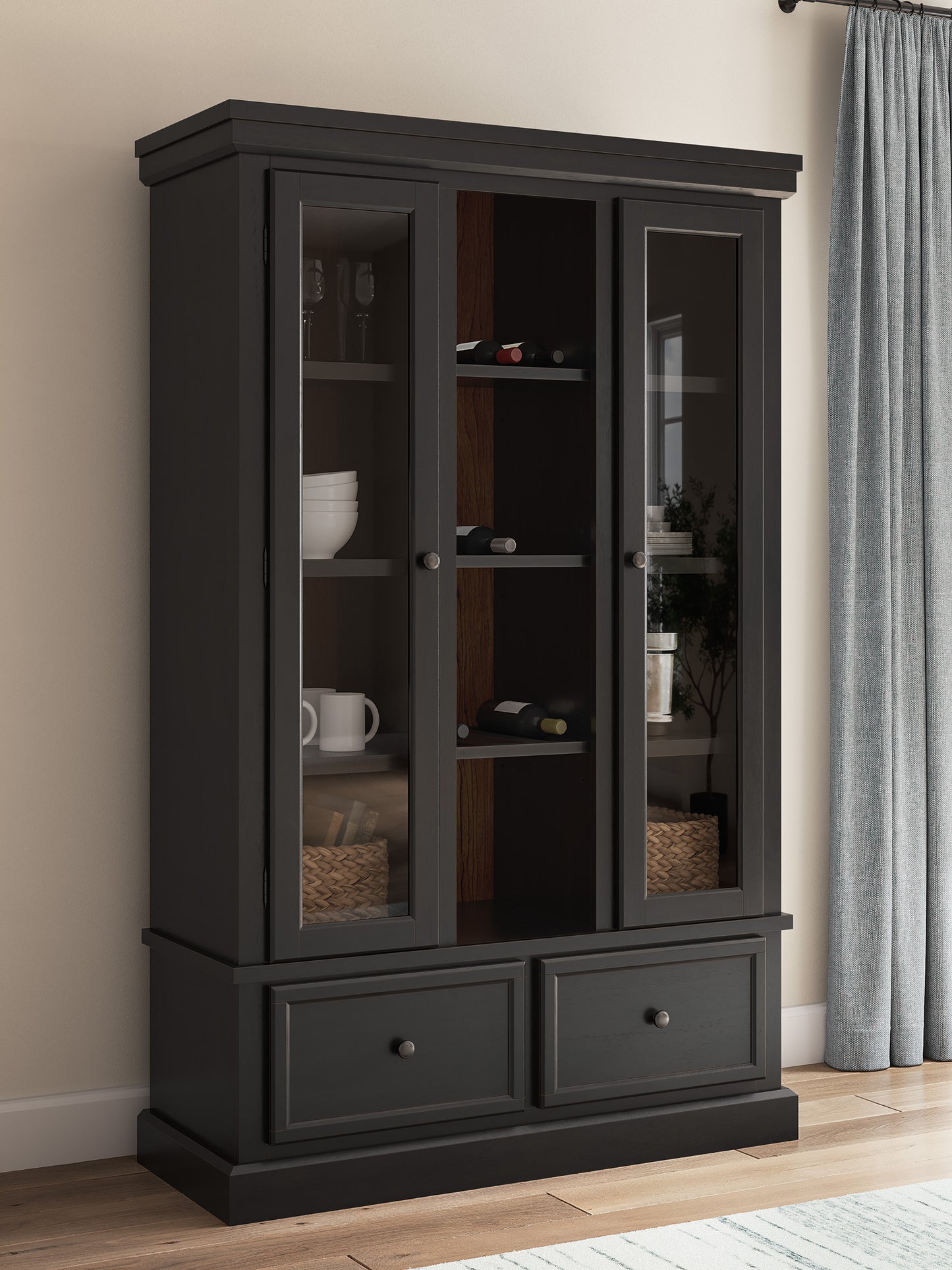 Chadworth Dining Curio Cabinet