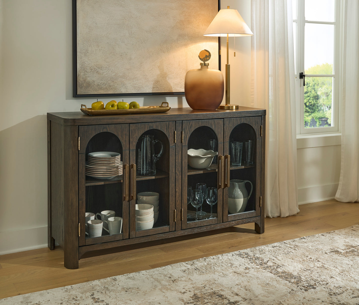 Ashley Darimore Dining Room Server