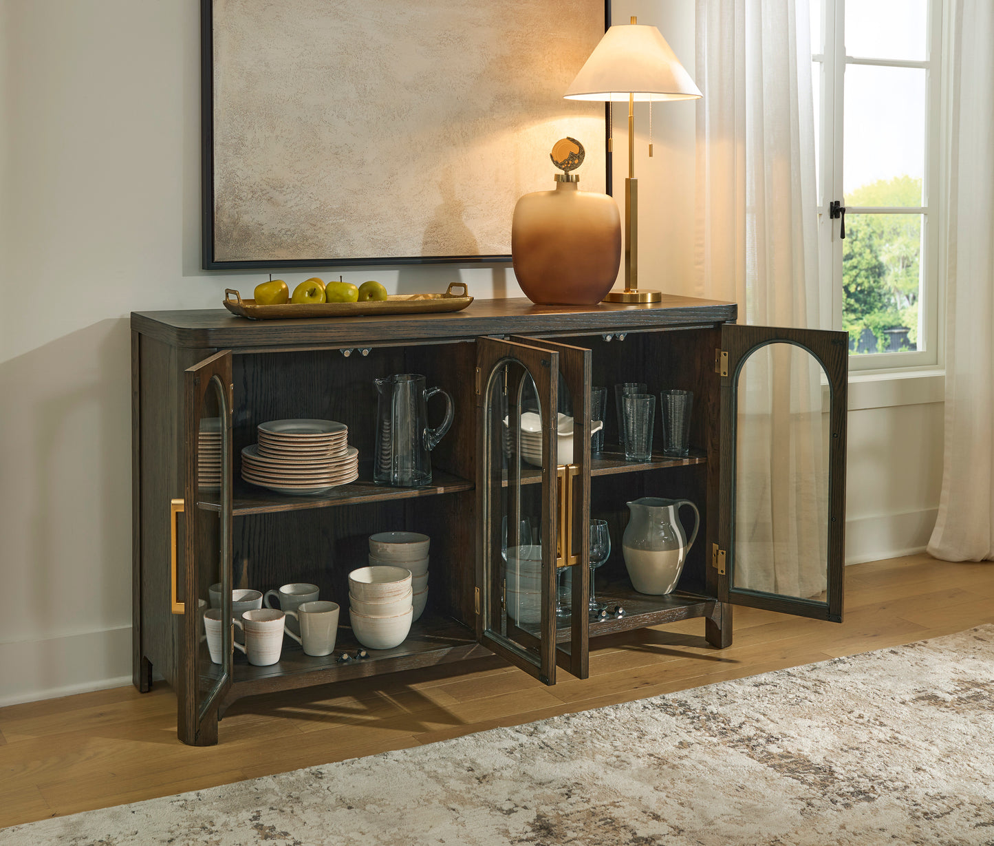 Ashley Darimore Dining Room Server