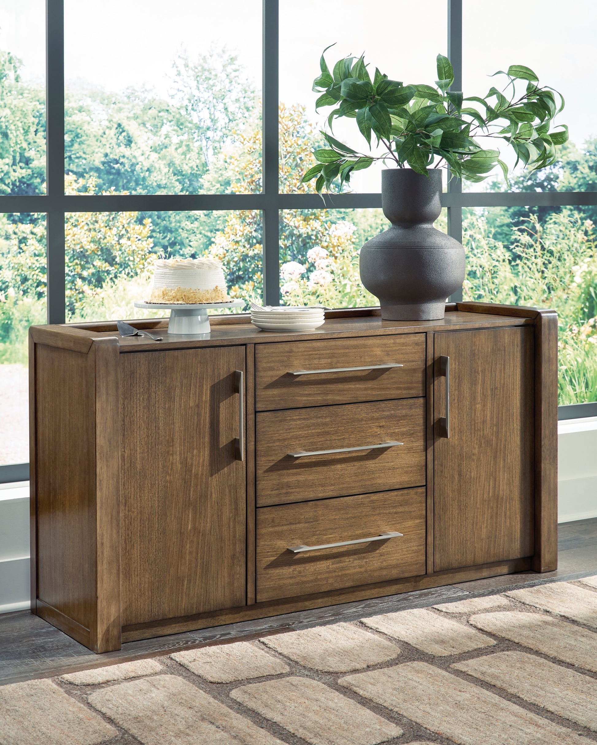 Ashley Marxmore Dining Room Server