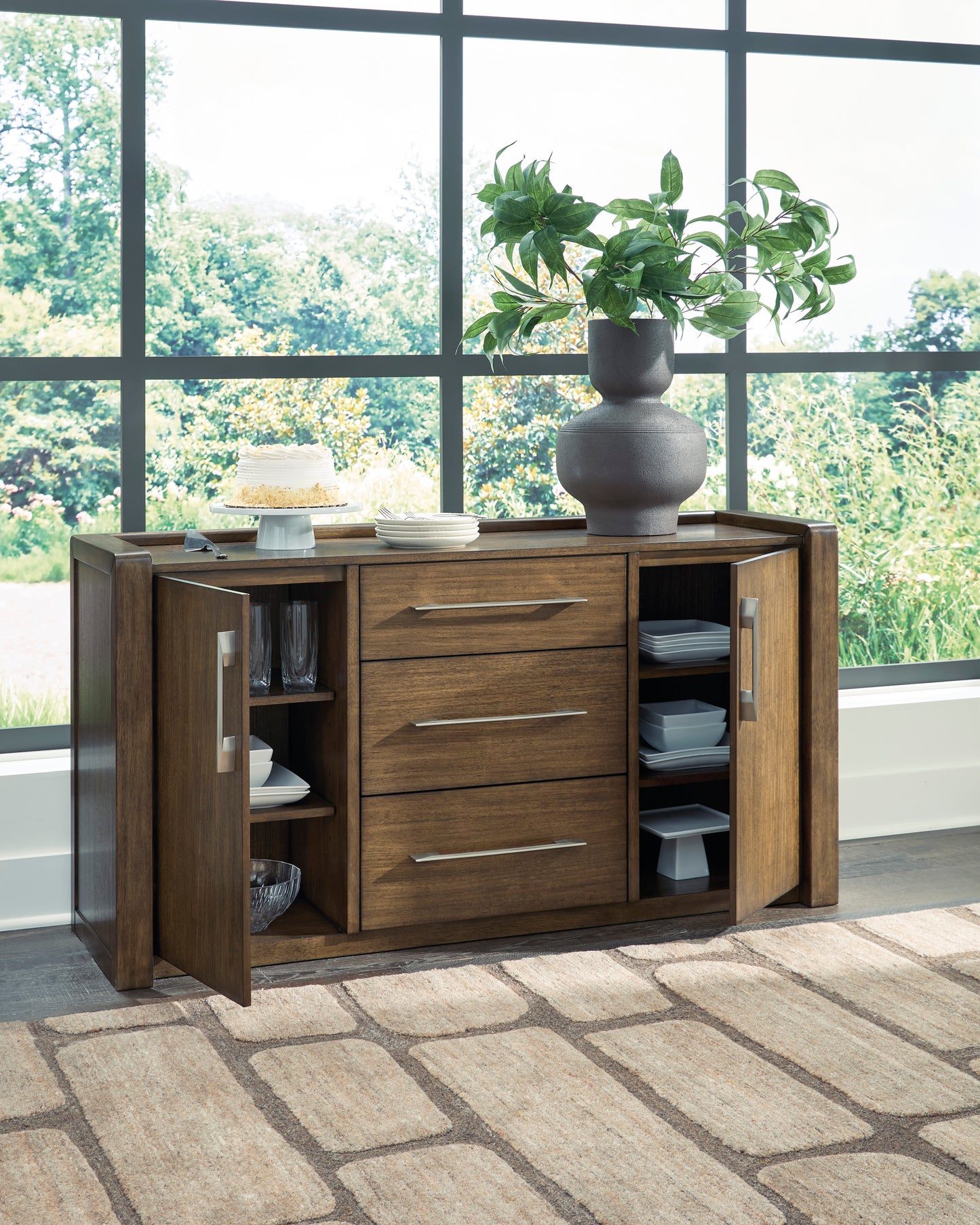 Ashley Marxmore Dining Room Server