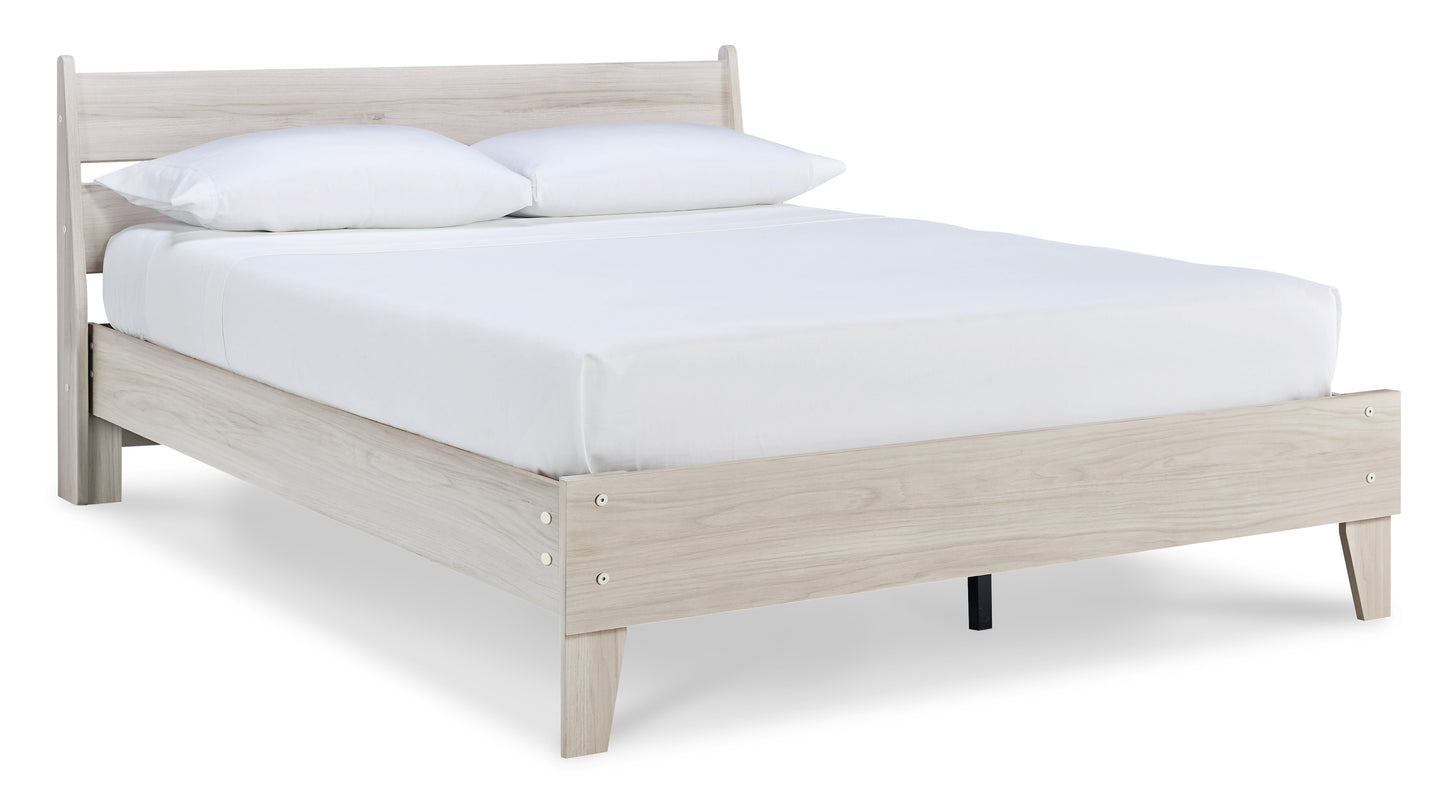 Socalle Panel Platform Bed