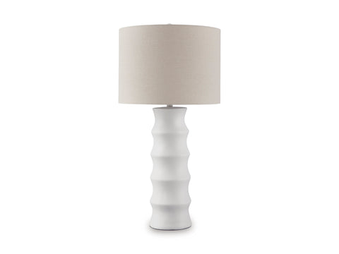 Ashley Veraleigh Poly Table Lamp – Levin Furniture