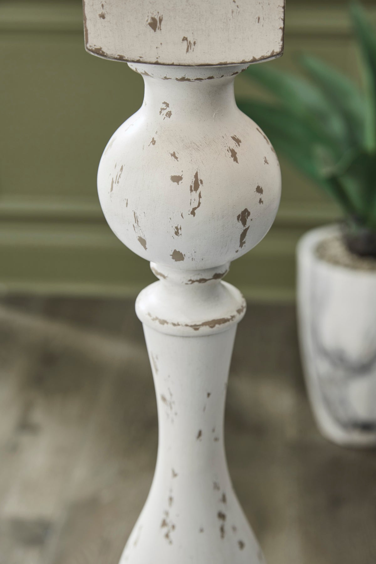 Ashley Madsbrook Poly Floor Lamp