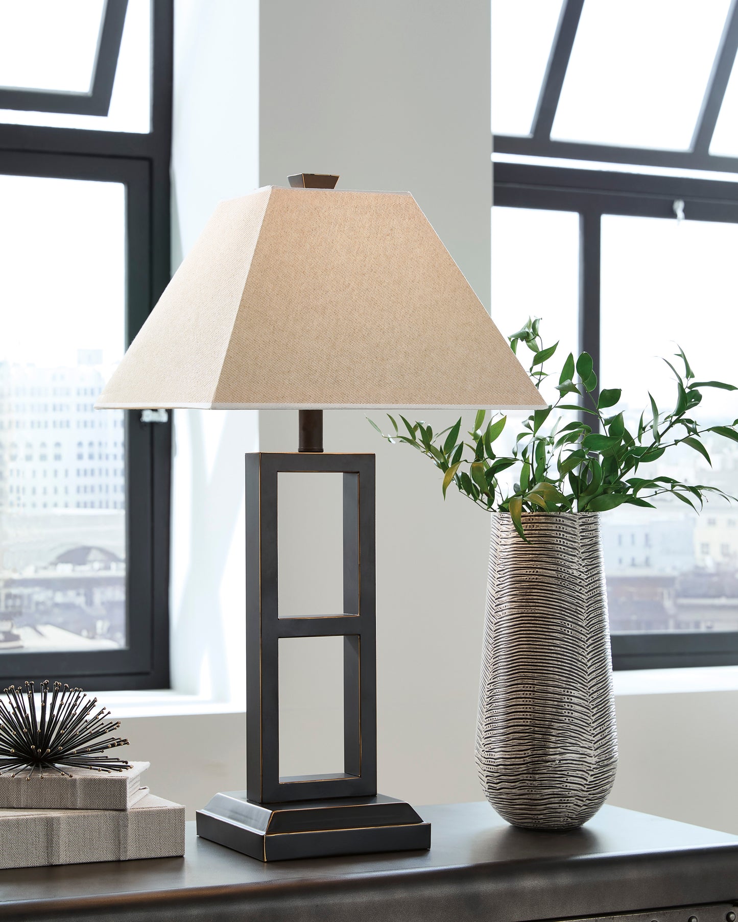 Deidra Table Lamp (Set of 2)