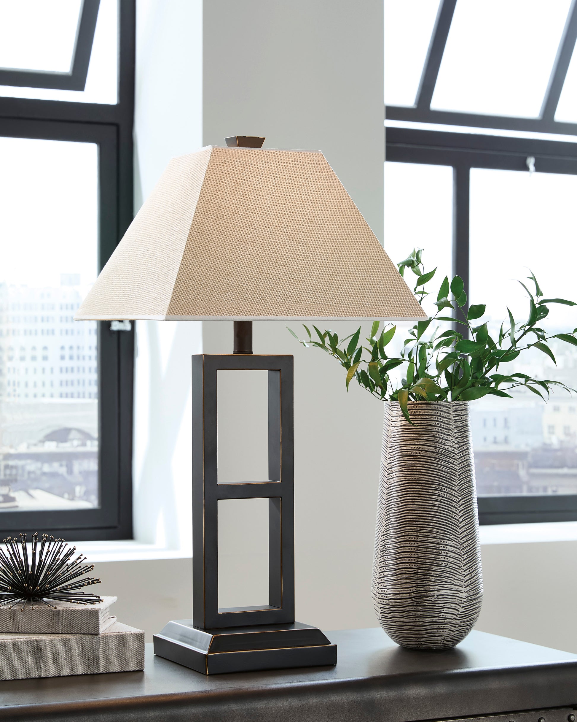 Deidra Table Lamp (Set of 2)