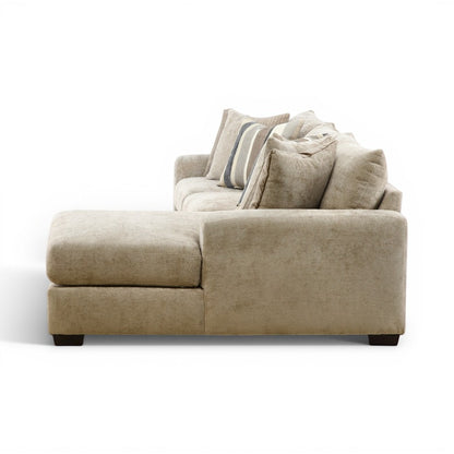 Jacqueline 2-Piece Sectional Chaise