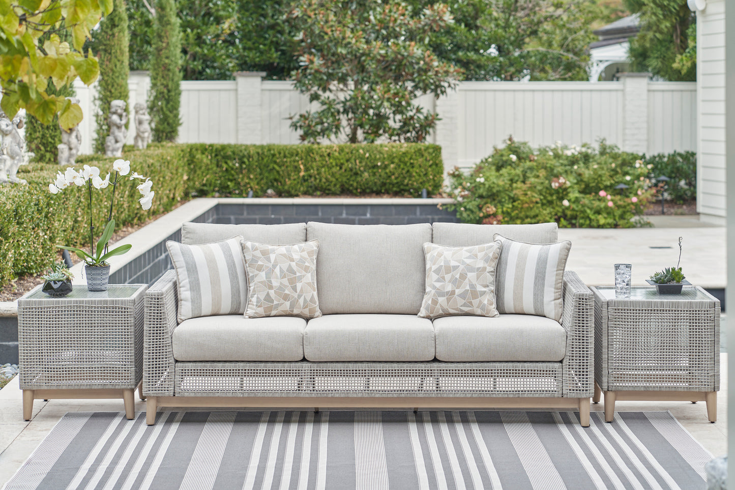 Seton Creek Outdoor Loveseat with Cushion