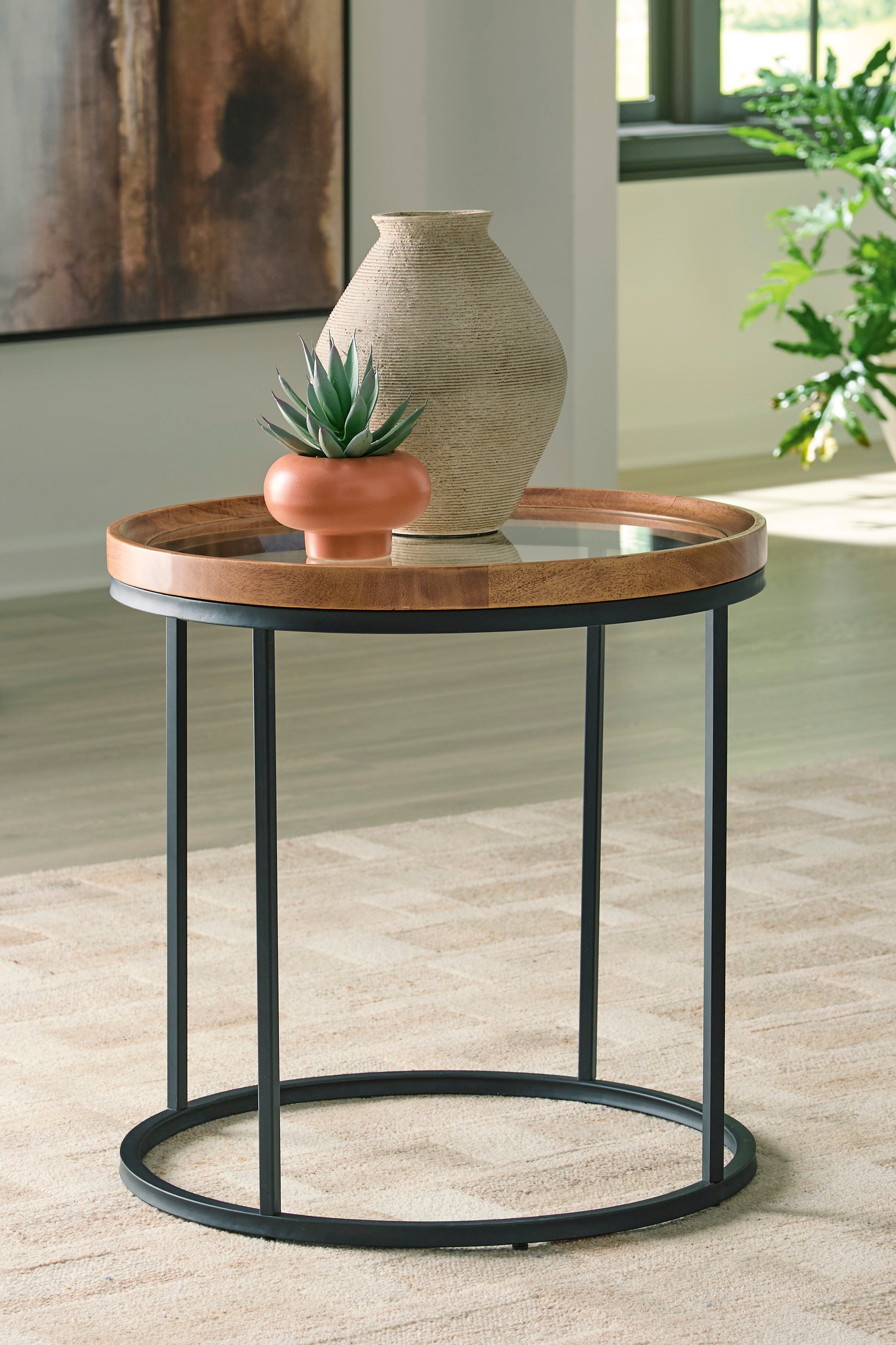 Noraluna Round End Table