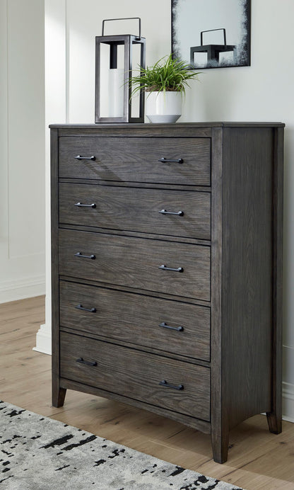 MONTILLAN CHEST OF DRAWERS