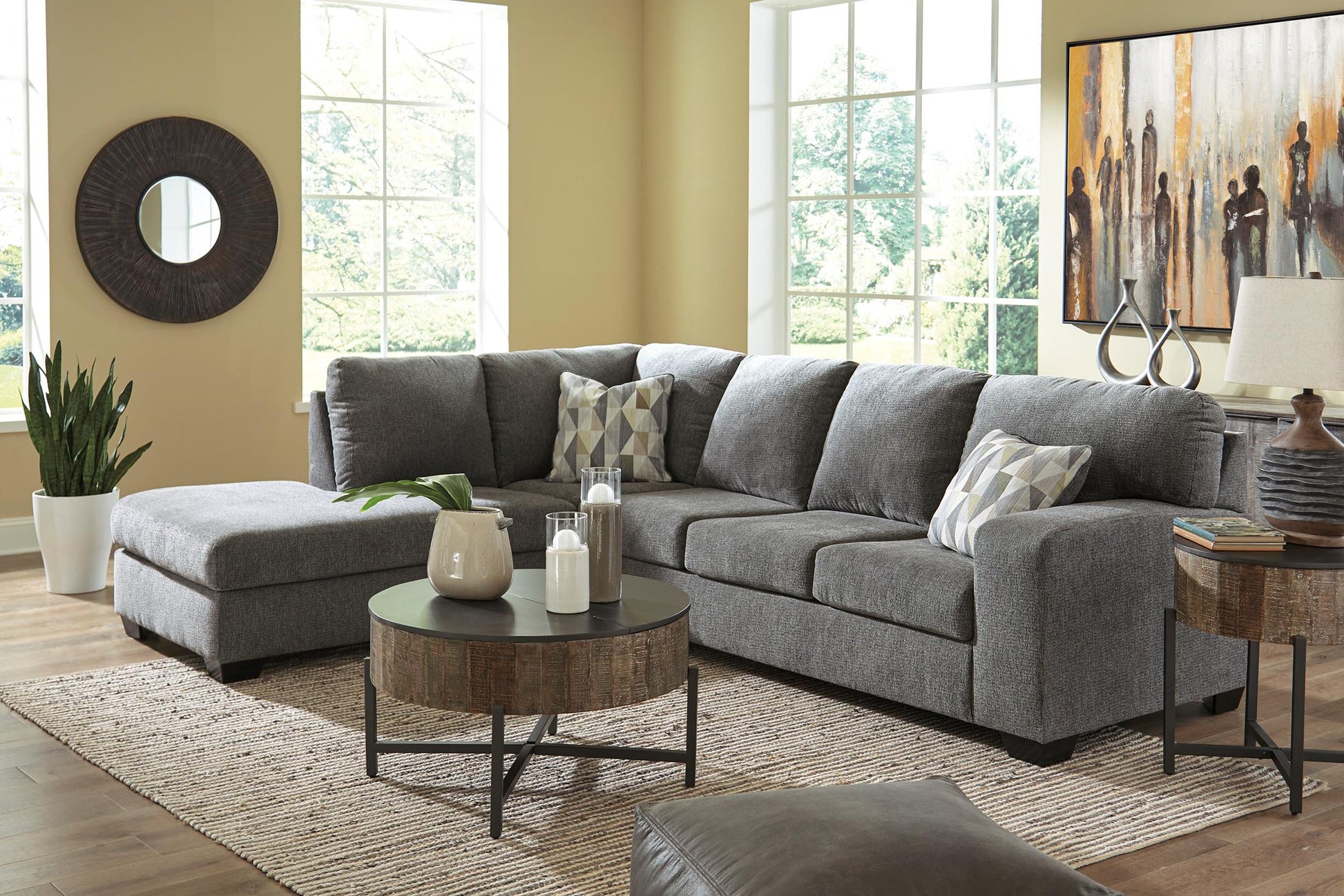 Dalhart 2-Piece Sectional with Chaise