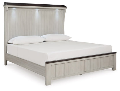 Darborn Panel Bed