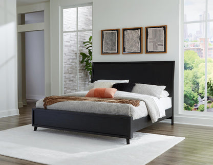 Danziar King Panel Bed with Framed Panel Footboard