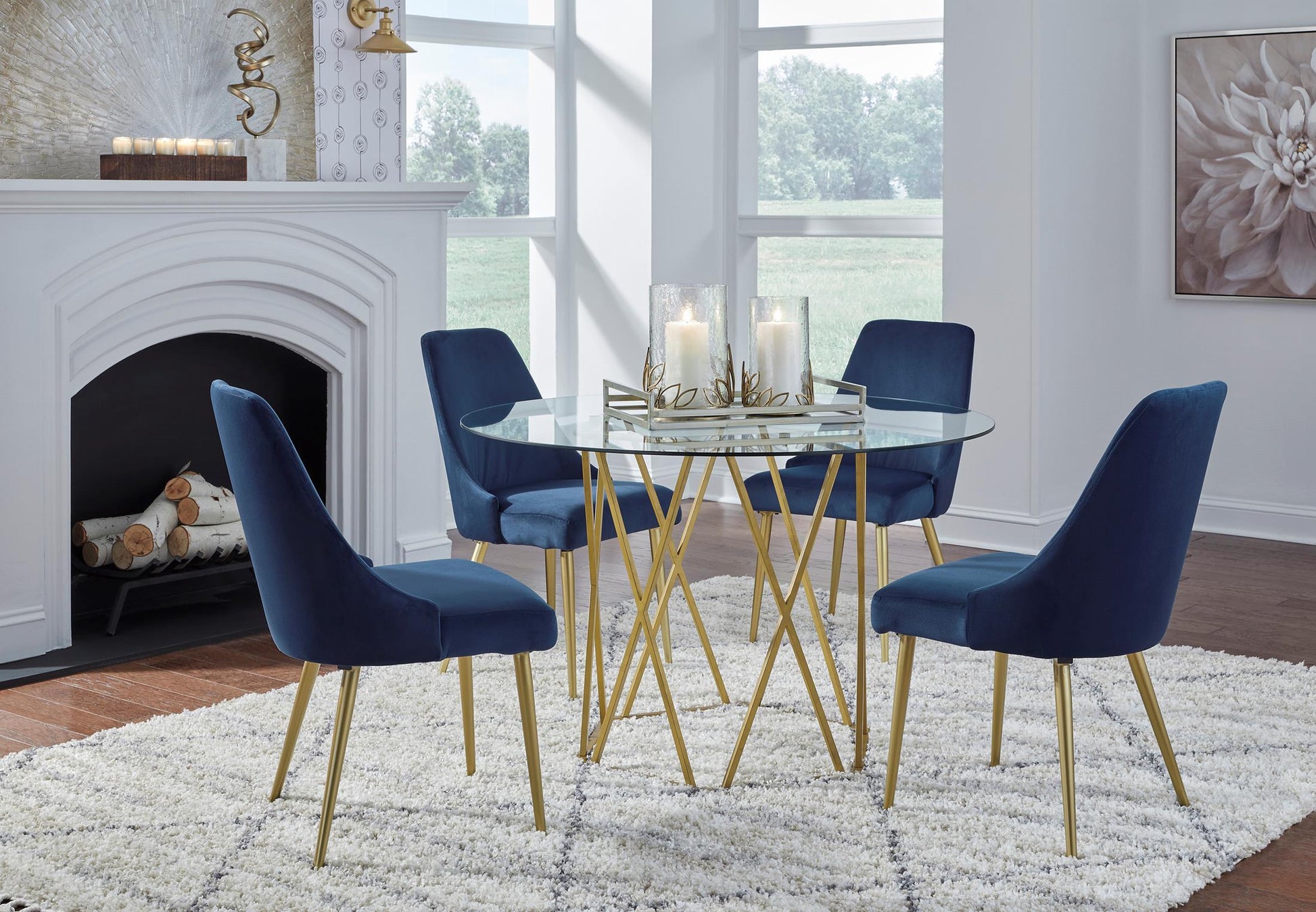 Wynora 5-Piece Dining Set