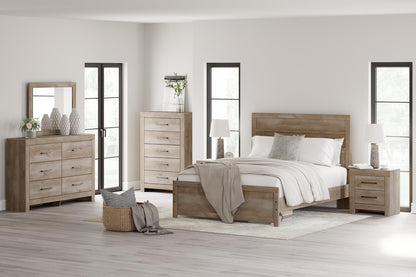 Gachester Queen Panel Bed