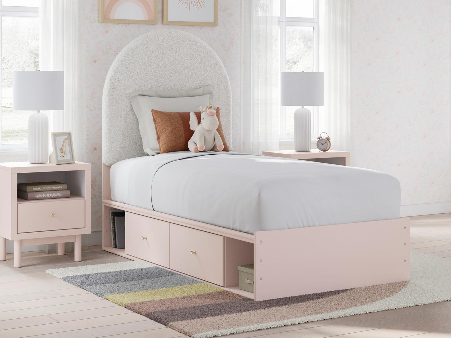 Wistenpine Upholstered Panel Bed with Double Storage