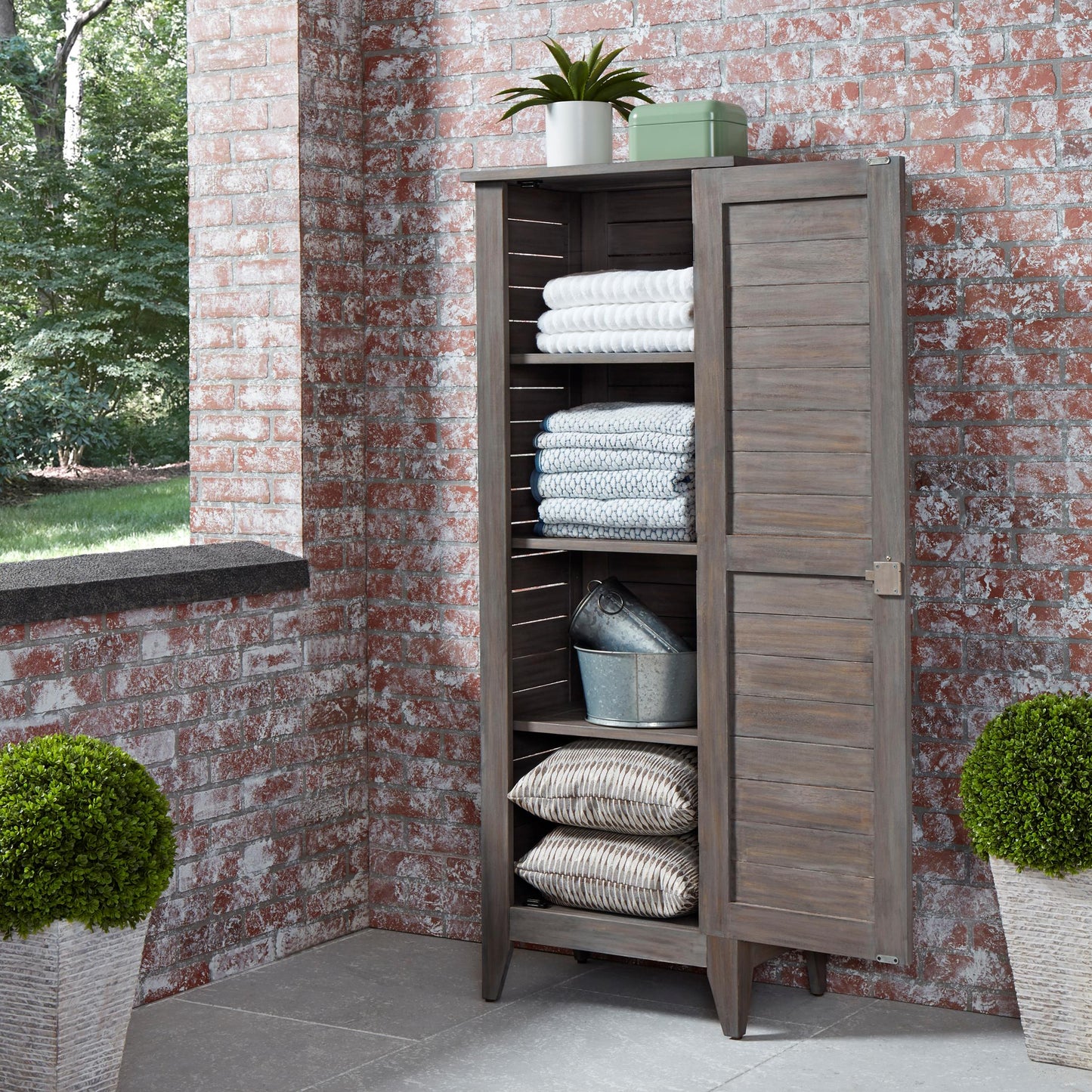 Maho Storage Cabinet