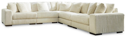 Lindyn 5-Piece Sectional